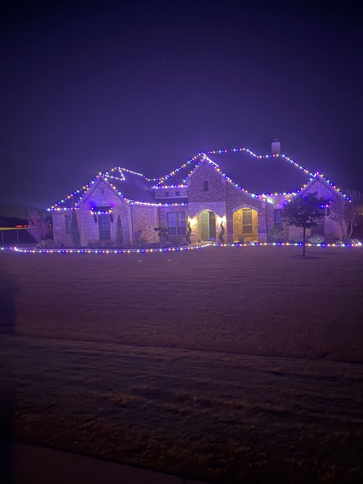 Multicolor · rooflines + landscape edge